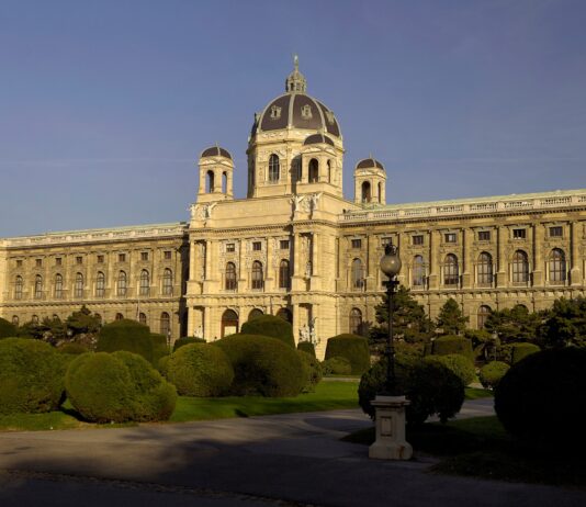 Geschichte und Besonderheiten des Wiener Naturhistorischen Museums