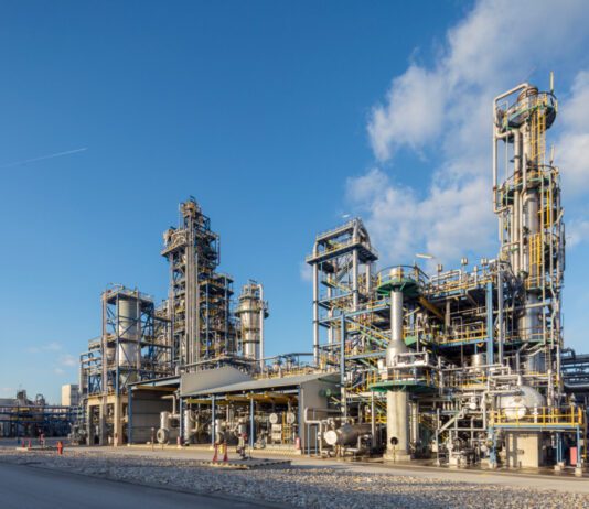 Завод “Schwechat” — австрійський нафтопереробний гігант