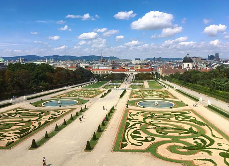 Schlossgarten Belvedere